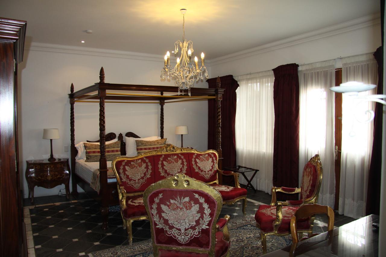 Capital House Boutique Hotel พริทอเรีย ภายนอก รูปภาพ
