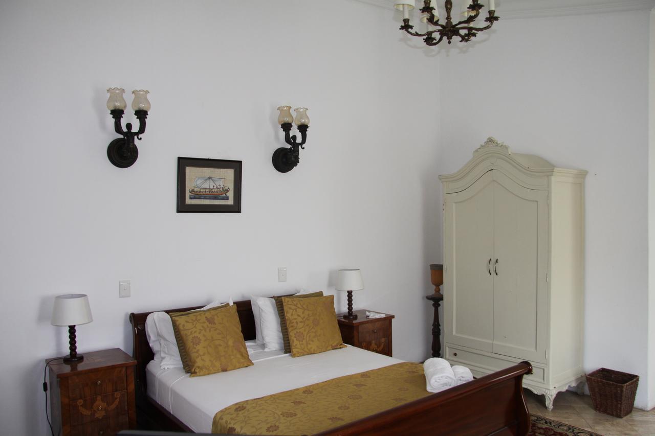 Capital House Boutique Hotel พริทอเรีย ภายนอก รูปภาพ